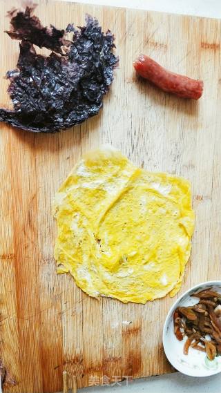 笑嘻嘻小李的饭饭饭团呢的做法步骤：1