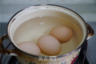 艾姜煮蛋的做法步骤：2