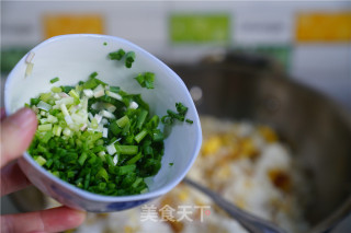 菜脯虾皮蛋炒饭的做法步骤：5