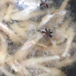 剁椒鸡爪的做法步骤：3