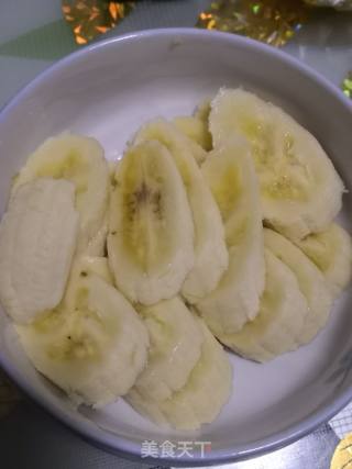 低脂好晚餐～香蕉百香果沙拉的做法步骤：2