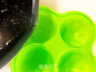 樱花果冻的做法步骤：7