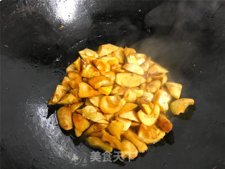 油焖笋的做法步骤：8
