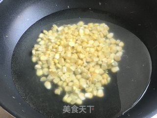 玉米鸡肉肠儿童版的做法步骤：2
