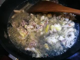 田螺鸡的做法步骤：3
