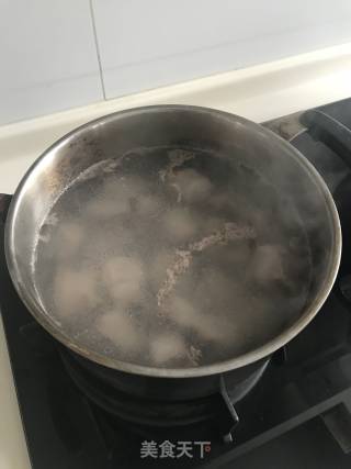 红烧排骨的做法步骤：2