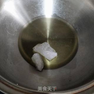 糖醋排骨的做法步骤：4