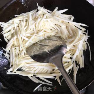 素炒茭白的做法步骤：6