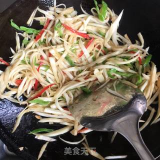 素炒茭白的做法步骤：9