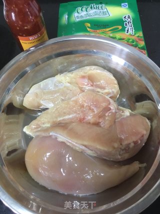 新奥尔良风味鸡排的做法步骤：1
