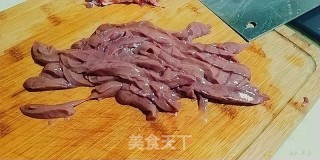 泡椒腰花的做法步骤：2