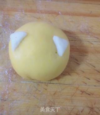 小猪豆沙包的做法步骤：11