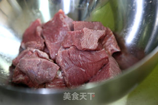 咖喱牛肉饭【和牛肉咖喱面】详细做法的做法步骤：3