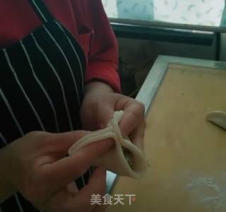 糖三角的做法步骤：9