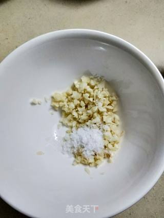 粉丝蒸娃娃菜的做法步骤：3