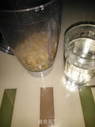 玉米奶昔的做法步骤：2