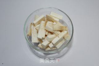 鲍菇焖鸡爪的做法步骤：4