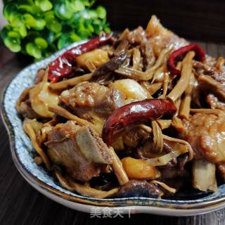 排骨焖茶树菇的做法步骤：15