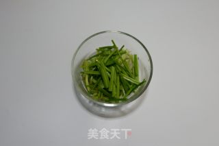 芫爆鸡丝的做法步骤：4