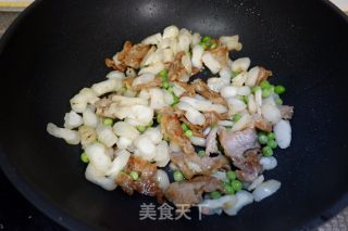 马蹄炒肉片的做法步骤：7
