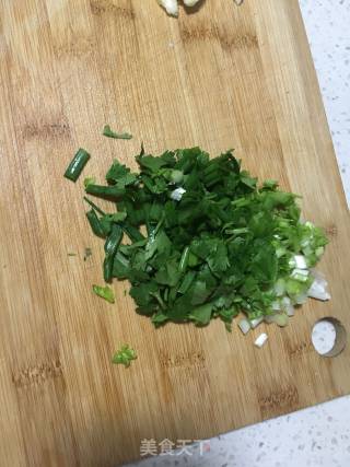 椒盐土豆块的做法步骤：4