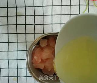鸡肉玉米肠的做法步骤：1