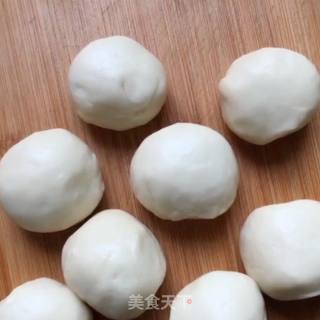 蛋黄酥的做法步骤：3