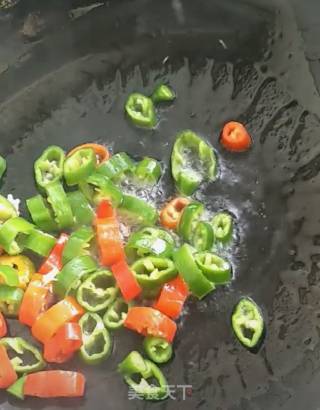 麻辣鸡块的做法步骤：8