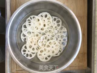 荷塘小炒的做法步骤：1