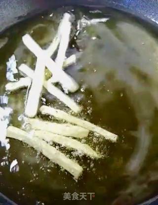 薯条的做法步骤：4