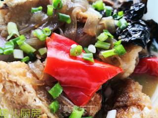 粉条烩鱼腩──“鱼儿厨房”私房菜的做法步骤：17