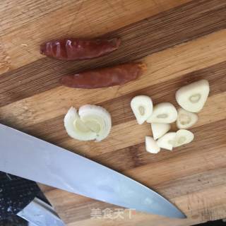 酸辣土豆丝的做法步骤：2