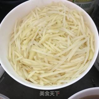 酸辣土豆丝的做法步骤：6