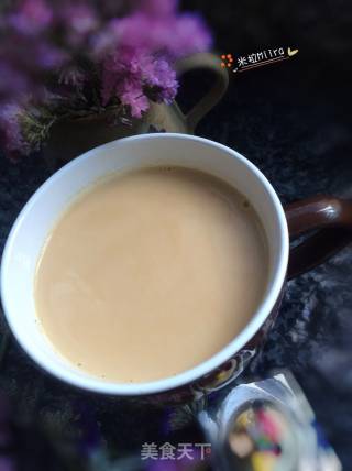 自制奶茶的做法步骤：9