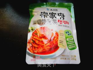 泡菜龙须面的做法步骤：1