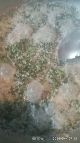 茼蒿花生碎的做法步骤：6