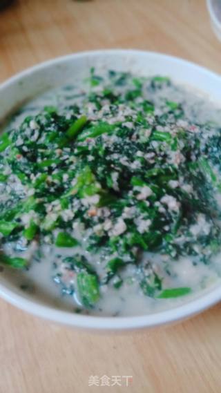 茼蒿花生碎的做法步骤：7