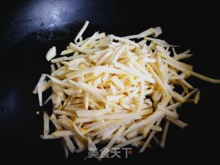 泡椒笋丝的做法步骤：9