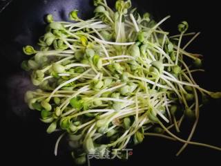 快炒豆苗的做法步骤：5