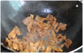 懒人推荐菜——小炒肉的做法步骤：3