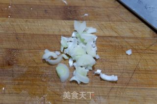 菠菜鸡蛋面的做法步骤：2