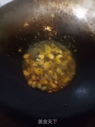美人椒炒兔肉的做法步骤：4
