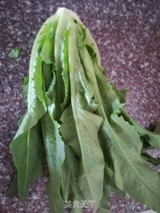 炒油麦菜的做法步骤：1