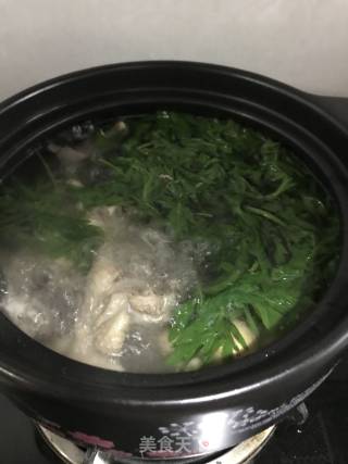 艾草鸡汤的做法步骤：5