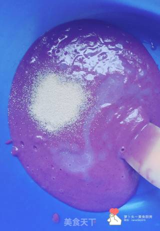 紫薯奶香发糕的做法步骤：2