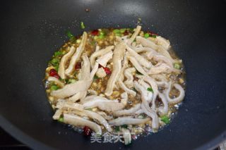 芫爆牛肚的做法步骤：8