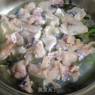 酸菜鱼的做法步骤：11