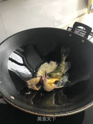 昂刺鱼炖豆腐的做法步骤：3
