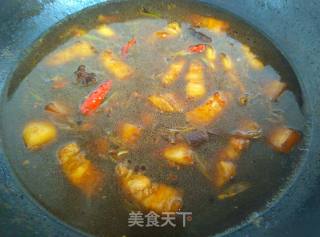 五花肉焖土豆的做法步骤：8