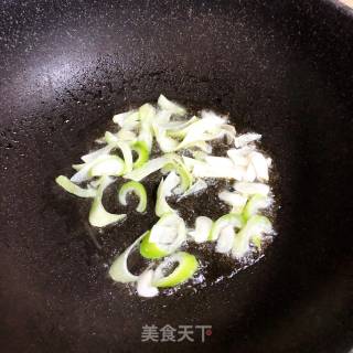 干豆腐炒豆芽的做法步骤：7